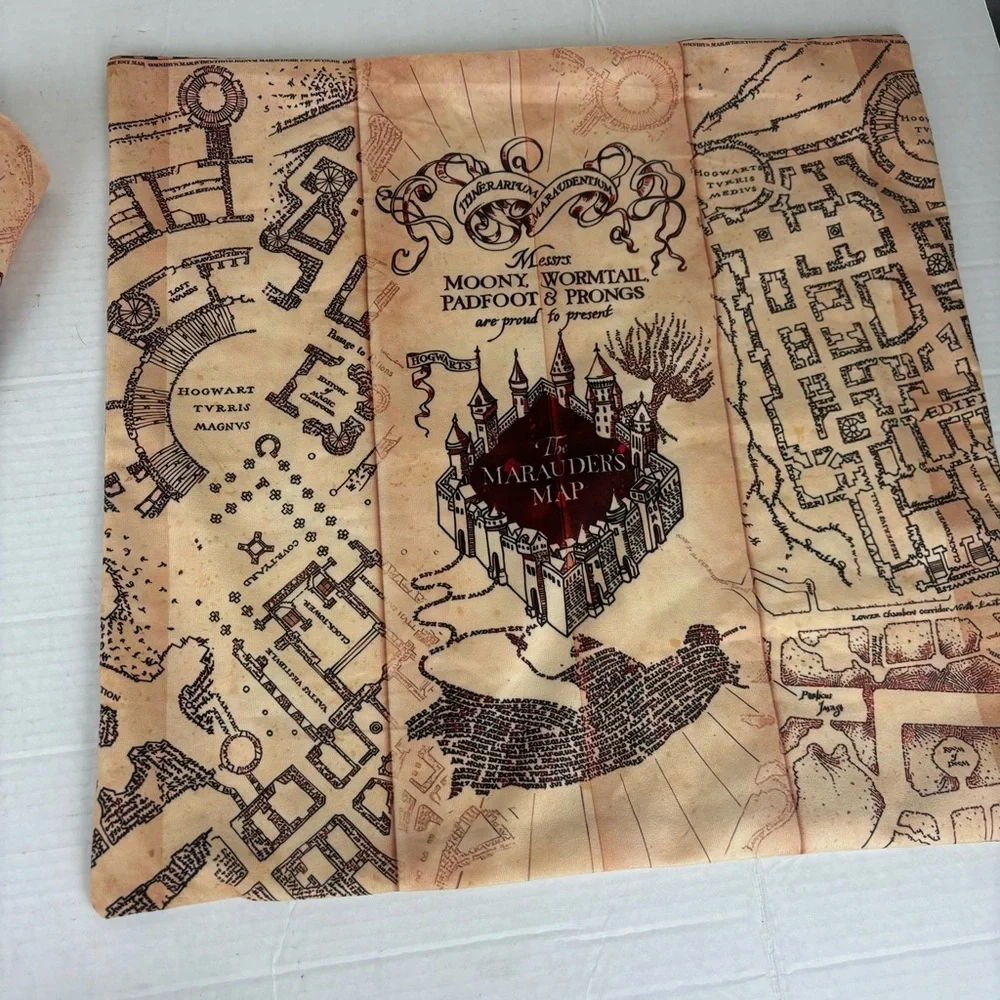 Harry Pottery’s Marauder’s Map accent pillow covers-pair(2)